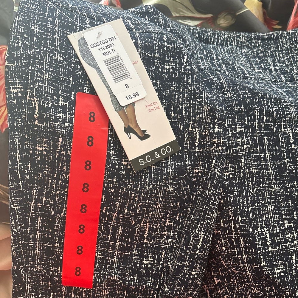 Patterned pants - Picture 2 of 5